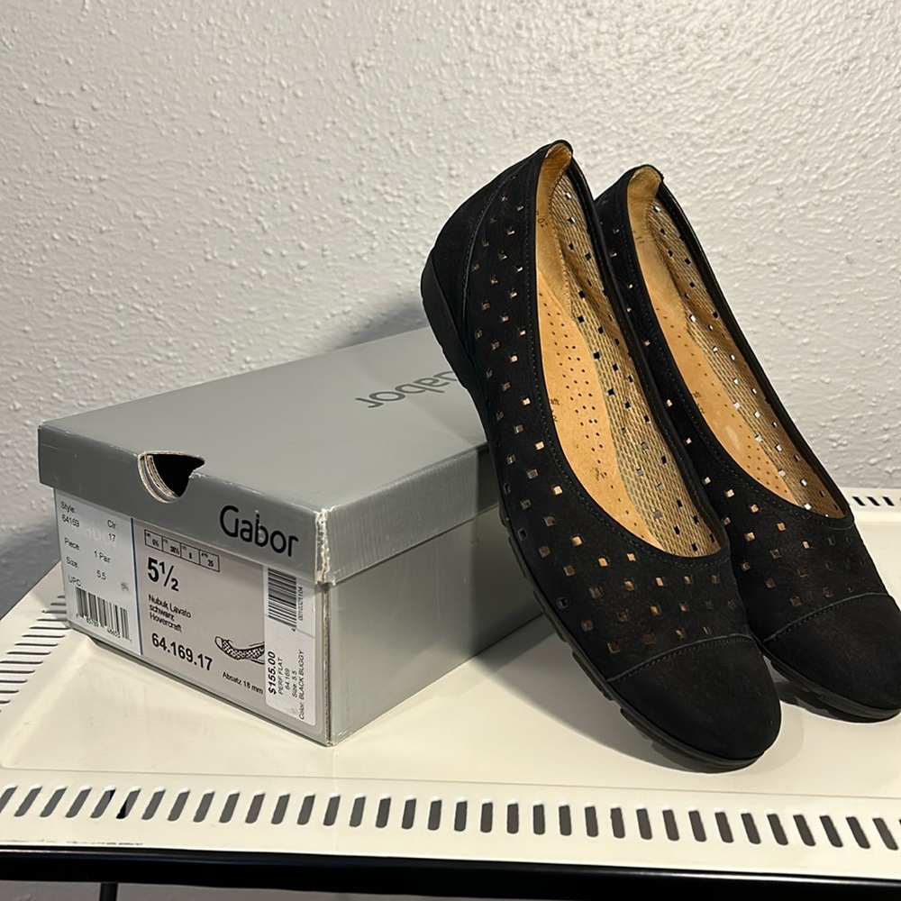 Gabor black nubuck shoes size 8